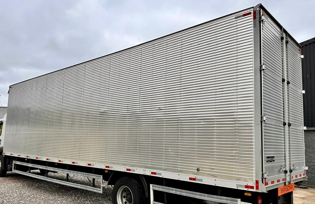 BAÚ DE ALUMÍNIO 11,50 MTS BRASCAR