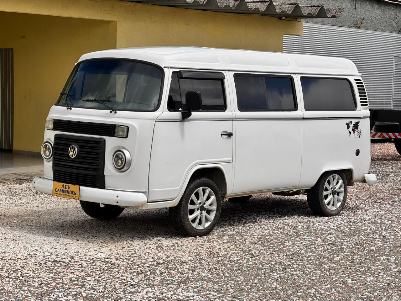 VW KOMBI 2012 1.4 FLEX